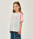 KIDS CLASSIC LOGO OVERSIZED RAGLAN TEE IN CORAL PINK