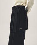 W LAYERED PLEATS SKIRT PANTS IN BLACK image 2