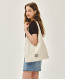 CLASSIC LOGO ONE SHOULDER BUCKET BAG IN NATURAL image 6