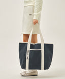 REGULAR LOGO BIG COTTON BAG IN NAVY image 7