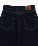 M LOW-WAIST TUCK WIDE DENIM PANTS IN DARK BLUE image 8