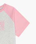 KIDS CLASSIC LOGO OVERSIZED RAGLAN TEE IN CORAL PINK
