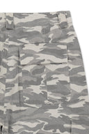 CAMOUFLAGE CARGO BERMUDA PANTS FOR MEN IN GRAY image 5