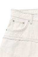 CUT LINE POINT DENIM SHORTS IN WHITE image 4