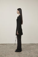 SNAP DETAIL SLIM TOP IN BLACK image 7