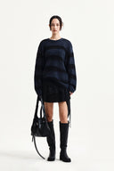 MULTI PANEL LAYERED SKIRT IN BLACK image 8