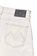 CUT LINE POINT DENIM SHORTS IN WHITE image 6