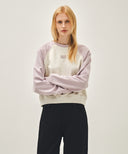W BLOCK CLASSIC LOGO RAGLAN CROP SWEATSHIRT IN LIGHT PURPLE image 11