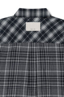 MIXED CHECK OVER FIT SHIRT IN NAVY image 17