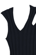 CUT OUT SLEEVELESS KNIT TOP IN DARK NAVY image 3