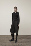 BACK POCKET GLITTER BERMUDA SWEATPANTS FOR WOMEN IN BLACK image 20