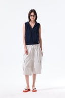 BACK LOGO JERSEY HOOD VEST IN NAVY image 10