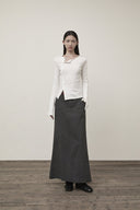SNAP DETAIL SLIM TOP IN IVORY image 9