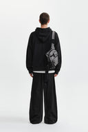 COLOR BLOCK LOGO HOODY TOP IN BLACK