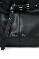 BELTED VOLUNN MID BUCKET BAG IN BLACK image 4