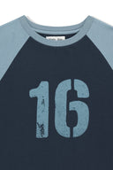 RAW EDGE RAGLAN TOP IN NAVY image 16