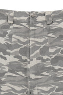 CAMOUFLAGE CARGO BERMUDA PANTS FOR MEN IN GRAY image 3